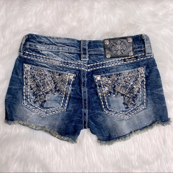 Miss Me Jean Short size 26 - Picture 1 of 6